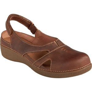 NWT Duluth ANDINA Tan Leather Sandals Shoes - 9.5